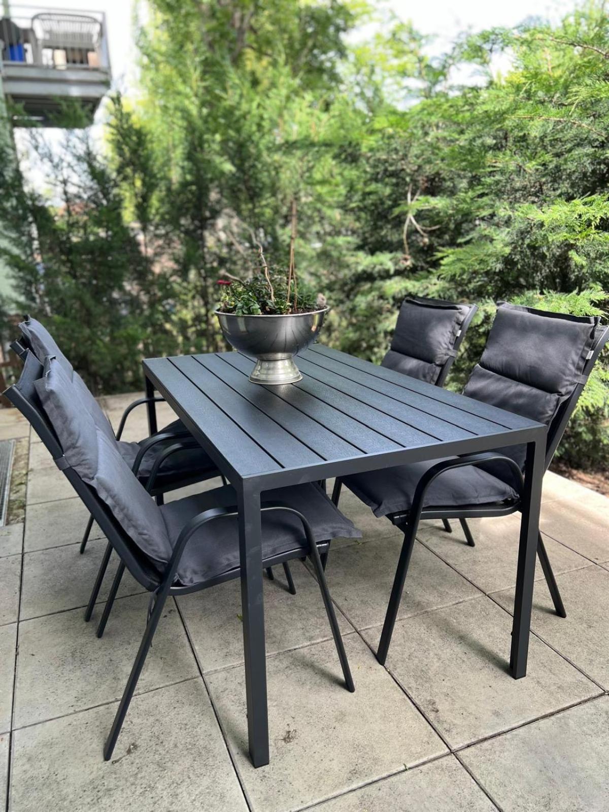 Mintara Komfort Apartment Mit Grill -Terrasse, Sky Und Parkplatz Magdeburg Exterior foto